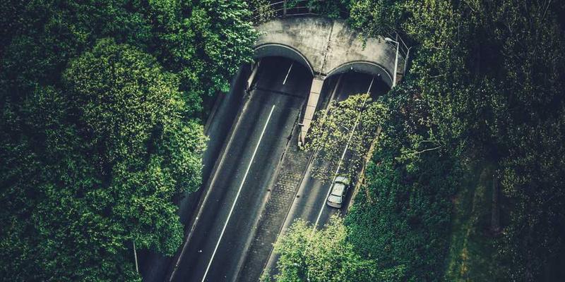 Top 10 Benefits of Using an AI Social Media Assistant